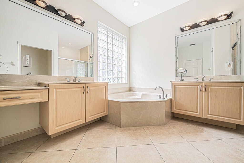 8200 Playa Del Sur Boulevard, Lake Worth, FL 33467 Photo