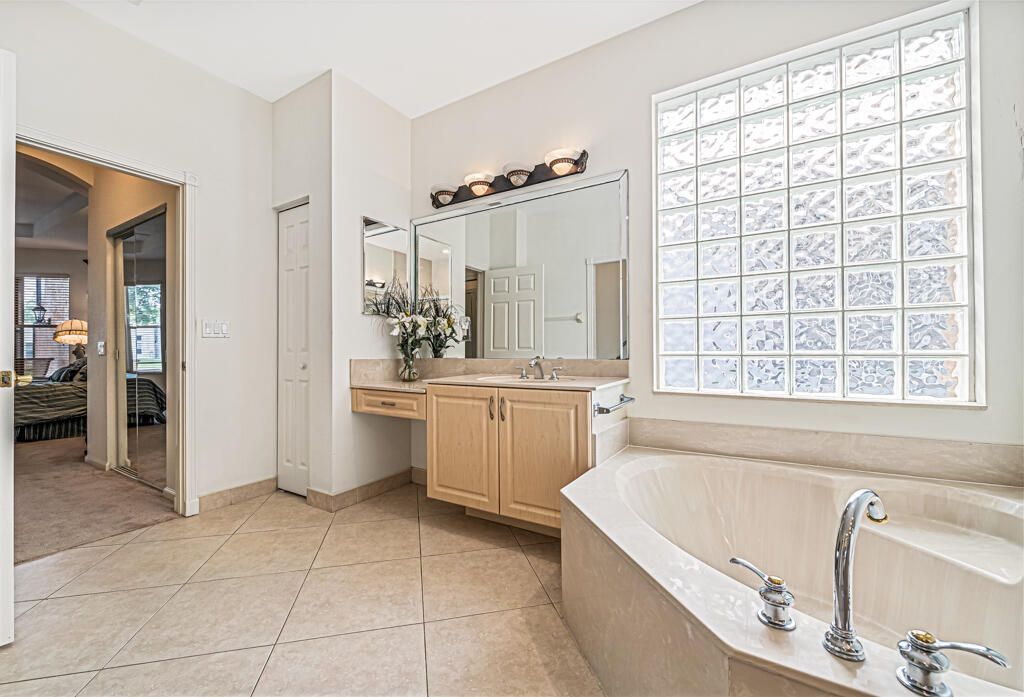 8200 Playa Del Sur Boulevard, Lake Worth, FL 33467 Photo