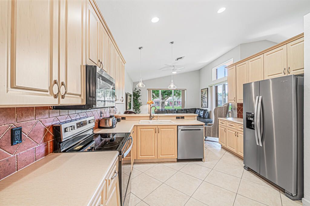 8200 Playa Del Sur Boulevard, Lake Worth, FL 33467 Photo