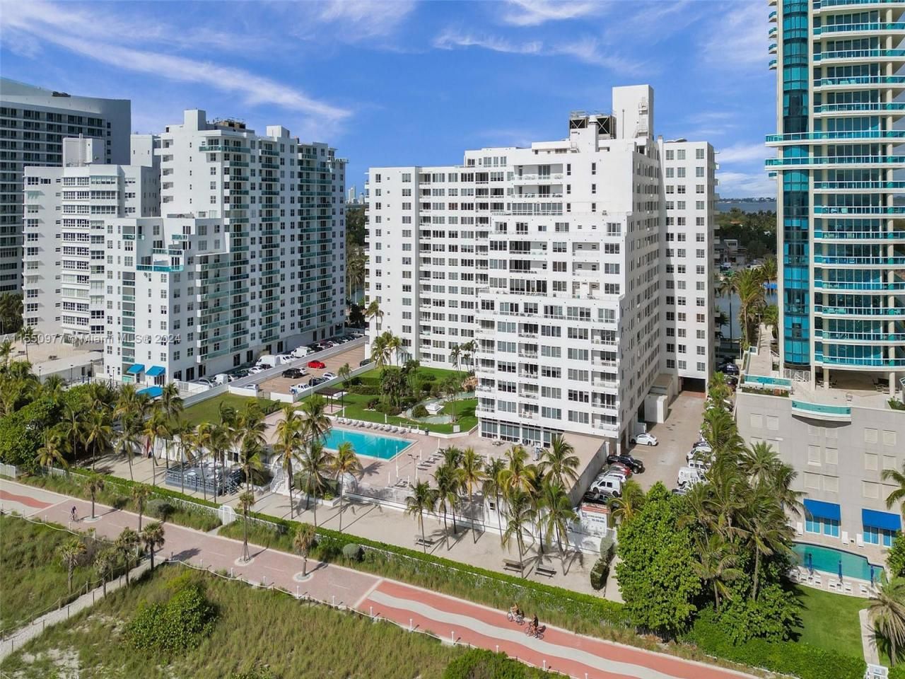 5005 Collins Ave, Unit 725, Miami Beach, FL 33140 Photo