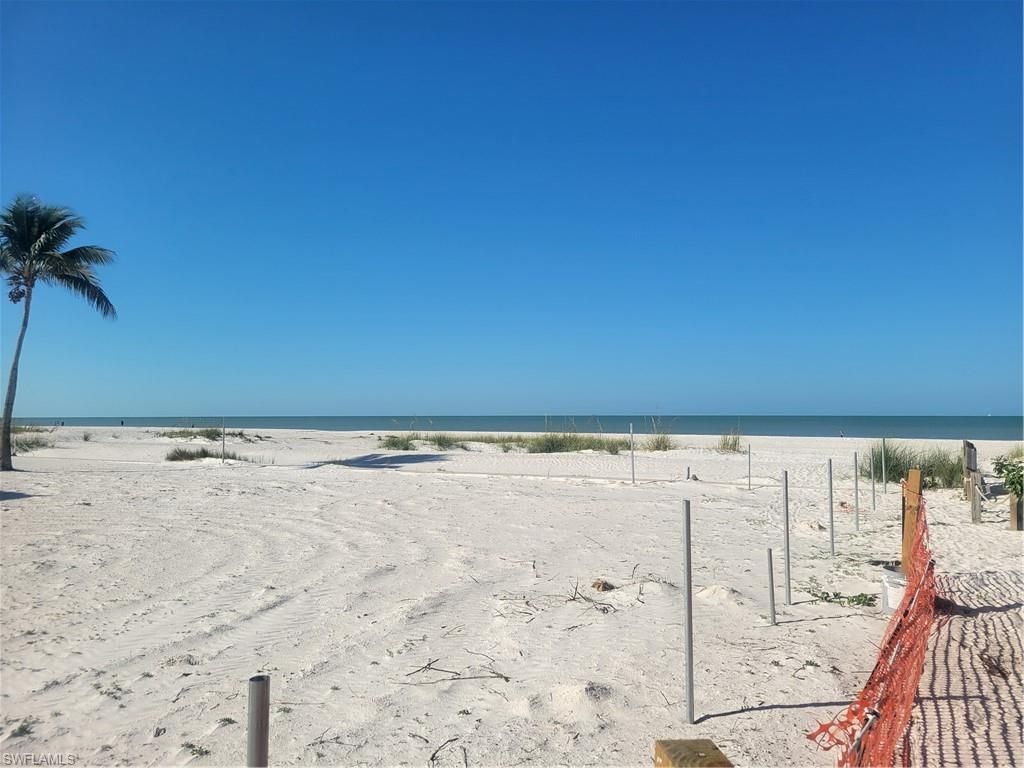 5840 Lauder St, Fort Myers Beach, FL 33931 Photo