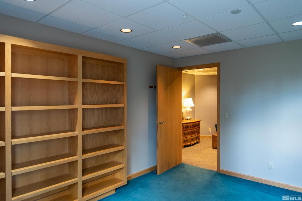 889 Alder Avenue, Unit 300, Incline Village, NV 89451 Photo