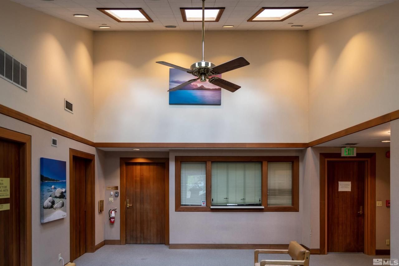 889 Alder Avenue, Unit 301, Incline Village, NV 89451 Photo