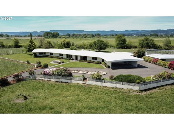 53765 E HONEYMAN RD, Scappoose, OR 97056