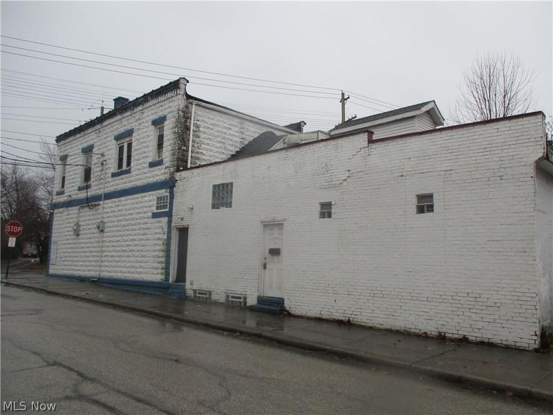 4324 Warner Road, Cleveland, OH 44105 Photo 3