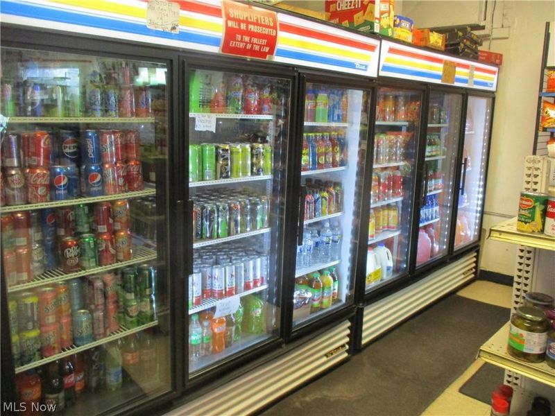 4324 Warner Road, Cleveland, OH 44105 Photo 8