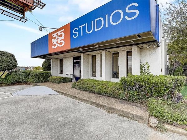 3535 Marvin D Love, Dallas, TX 75224