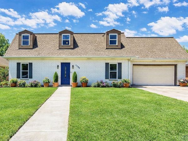 1408 Cottage Dr, Houma, LA 70360