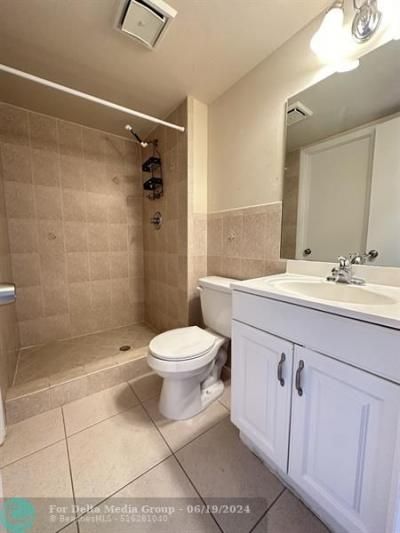 9401 Lime Bay Boulevard, Unit 115, Tamarac, FL 33321 Photo