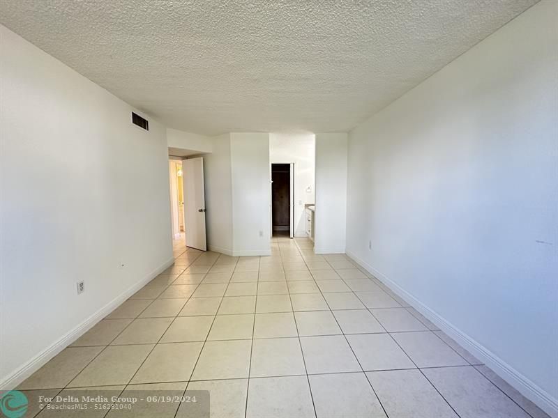 9401 Lime Bay Boulevard, Unit 115, Tamarac, FL 33321 Photo