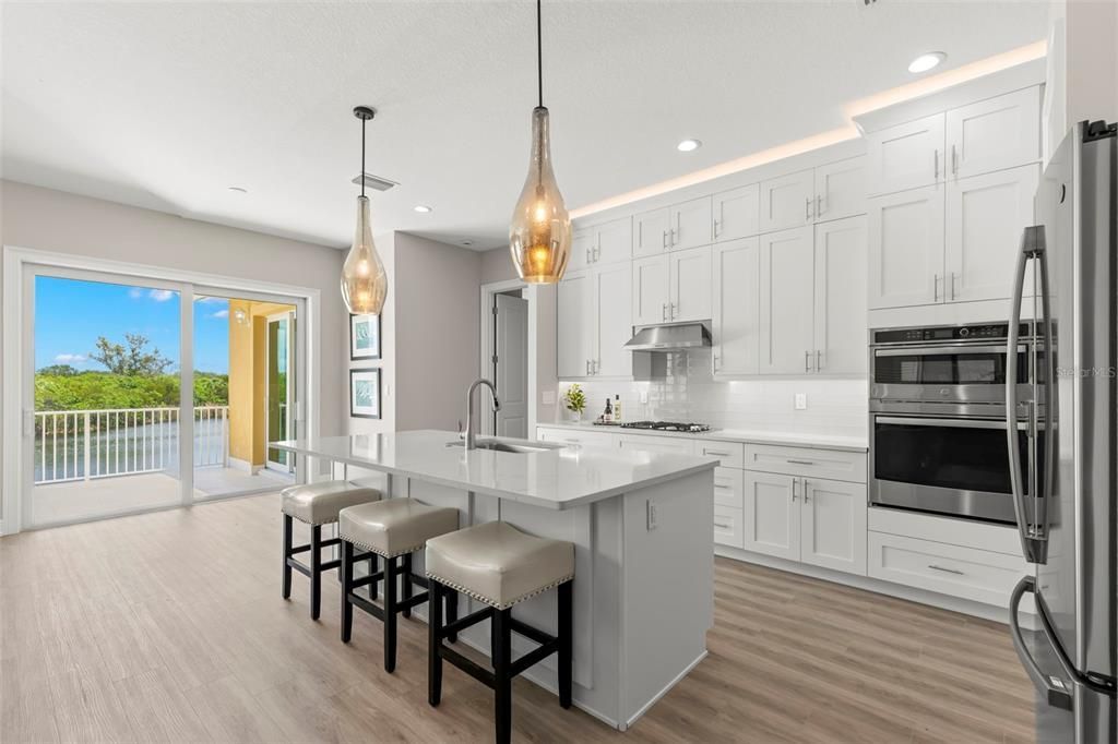 47a Bayview Court S, Saint Petersburg, FL 33711 Photo