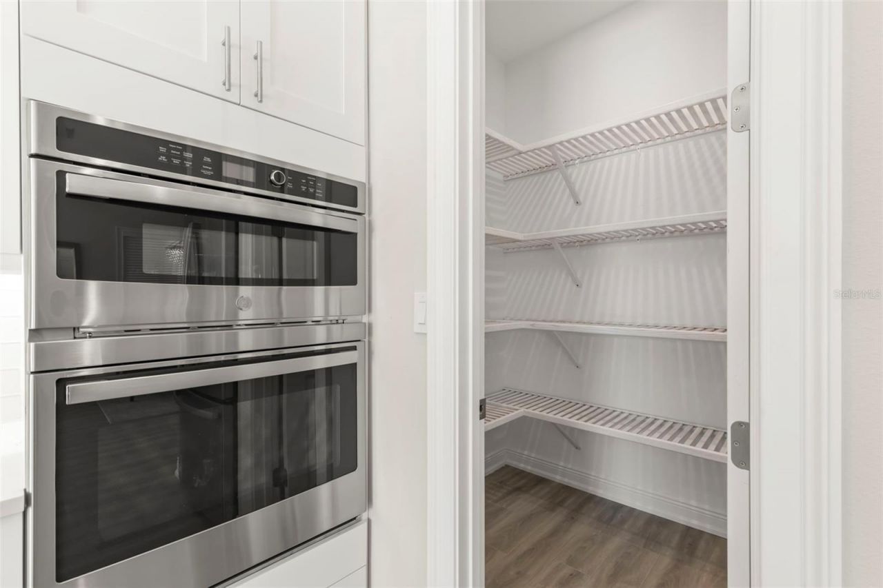 47a Bayview Court S, Saint Petersburg, FL 33711 Photo