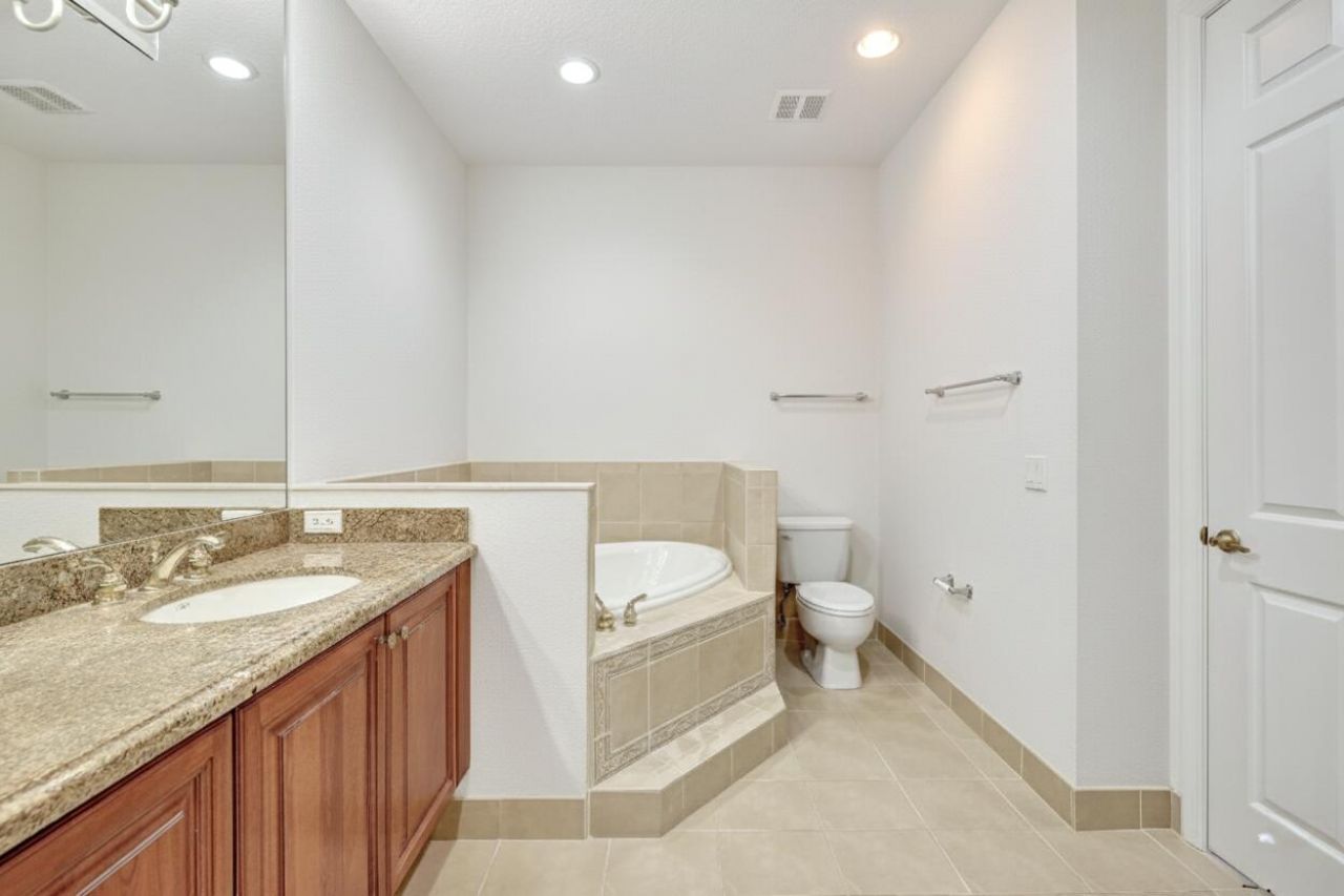 1907 Mariner Bay Boulevard, Fort Pierce, FL 34949 Photo