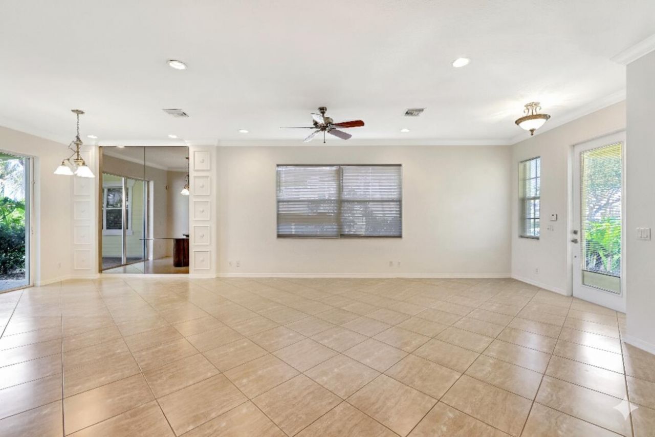 1907 Mariner Bay Boulevard, Fort Pierce, FL 34949 Photo