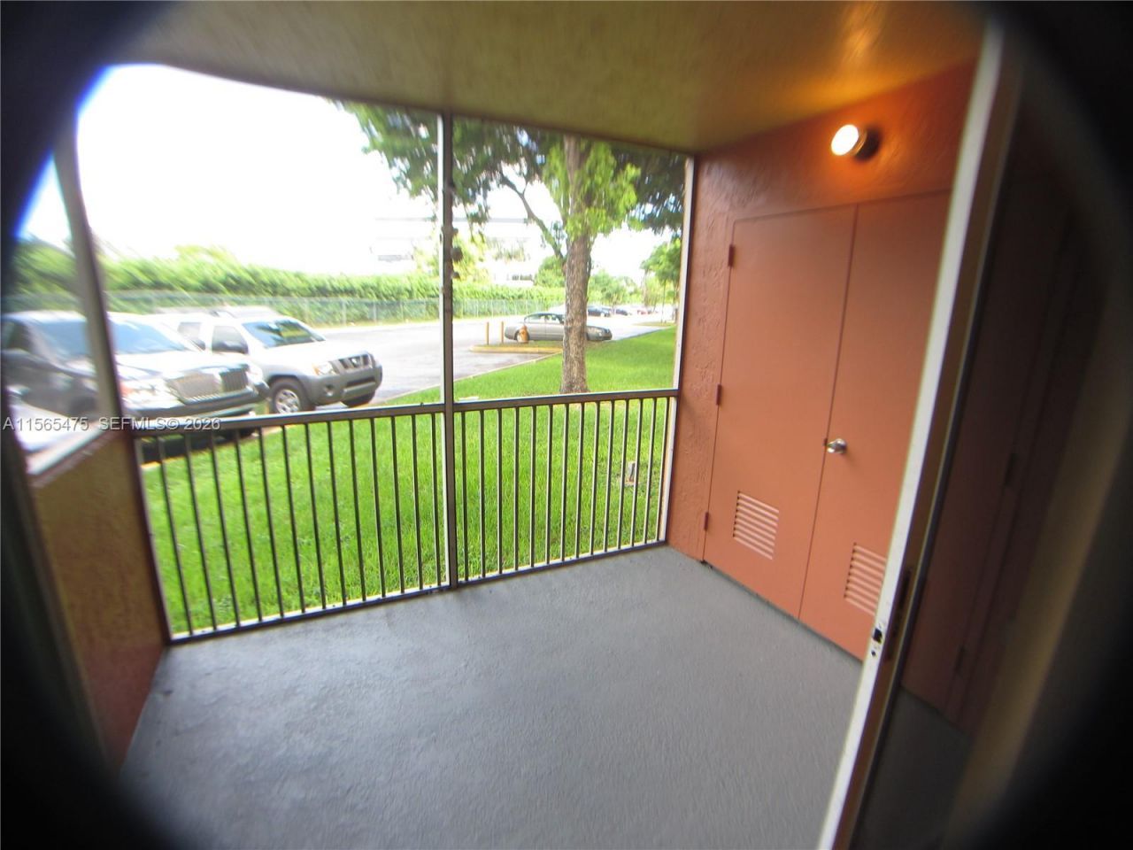 8363 Lake Dr, Unit 101, Doral, FL 33166 Photo