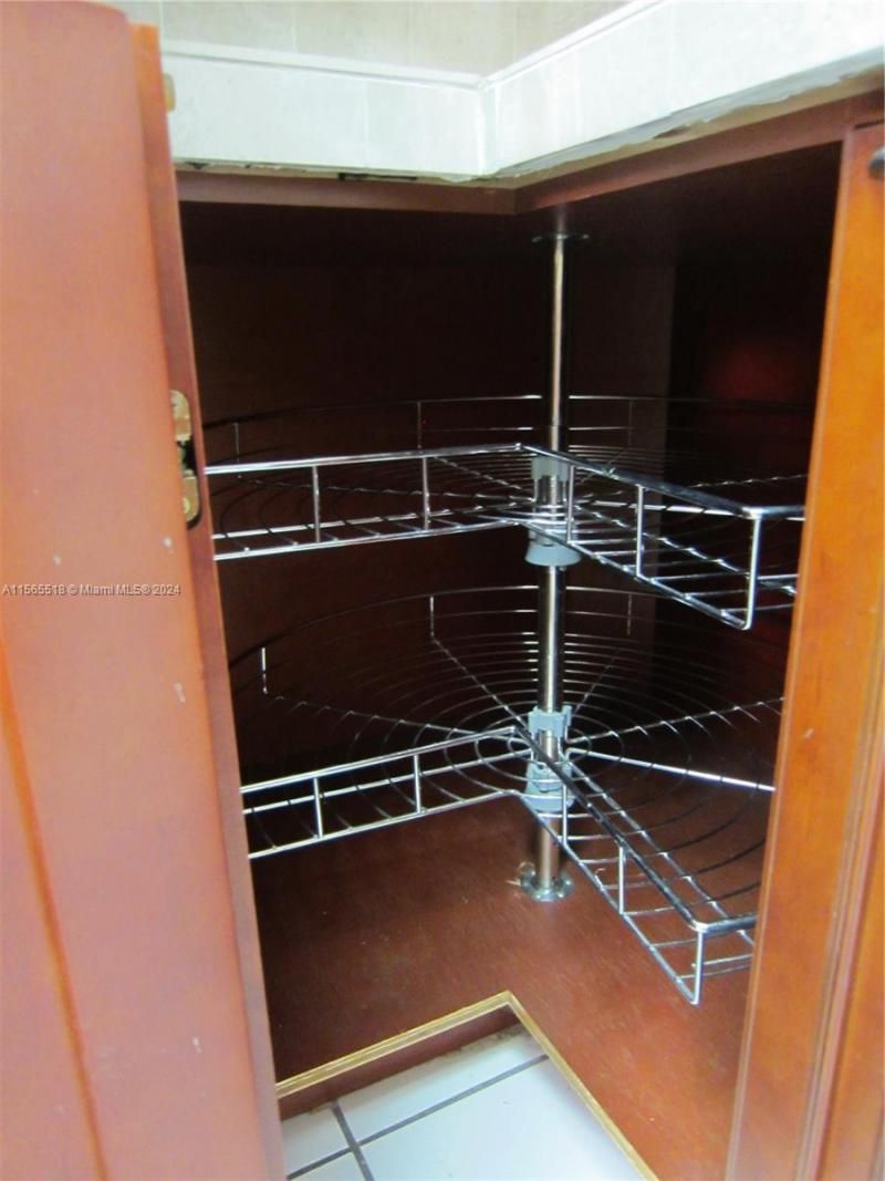 10 SW 108th Ave, Unit E8, Sweetwater, FL 33174 Photo