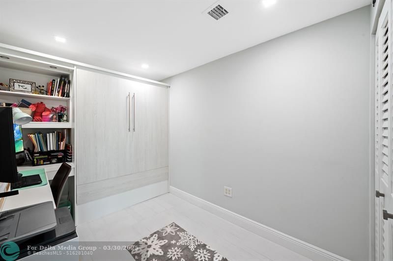 400 Hendricks Isle, Unit 3A, Fort Lauderdale, FL 33301 Photo