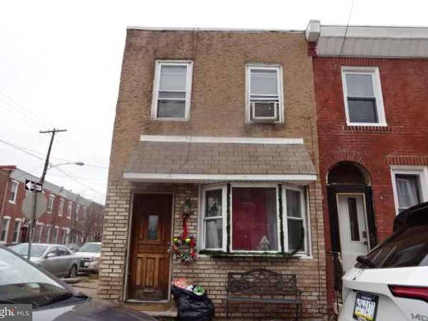 2538 Cedar Street, Philadelphia, PA 19125 Main Photo