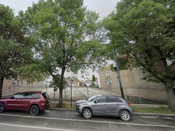 4918-22 W Diversey Avenue, Chicago, IL 60639