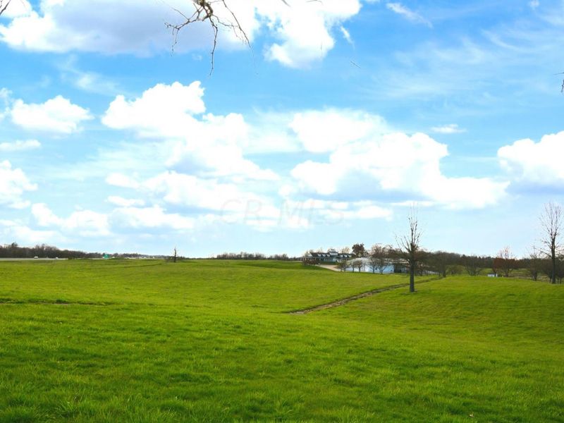 1345 Legend Lane, Alexandria, OH 43001 Photo 10