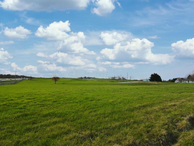 1345 Legend Lane, Alexandria, OH 43001 Photo 3