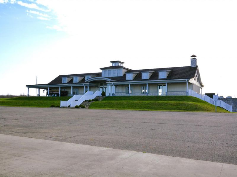 1345 Legend Lane, Alexandria, OH 43001 Photo 8