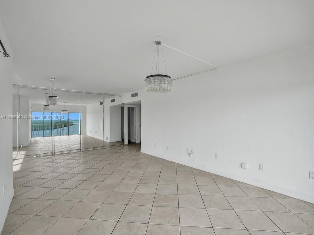 300 Bayview Dr, Unit 906, Sunny Isles Beach, FL 33160 Photo