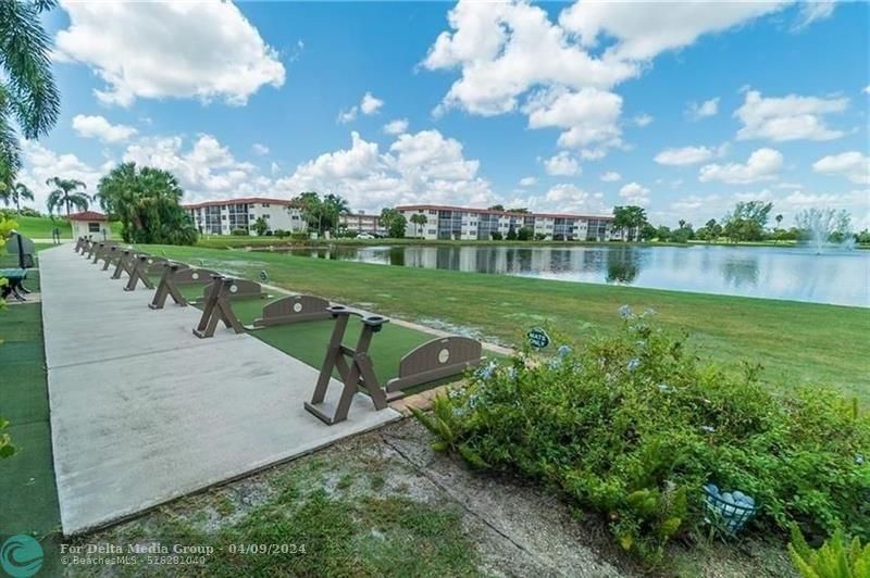 9420 S Hollybrook Lake Drive, Unit 305, Pembroke Pines, FL 33025 Photo