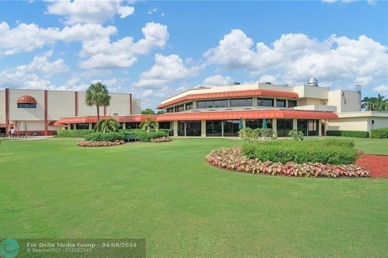 9420 S Hollybrook Lake Drive, Unit 305, Pembroke Pines, FL 33025 Photo