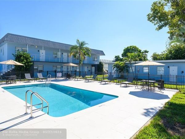 1020 N Victoria Park Road, Unit 27, Fort Lauderdale, FL 33304