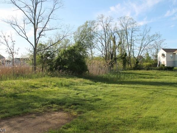 1213 Highway 36, Union Beach, NJ 07735