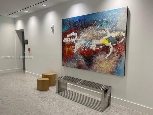 2820 NE 214th St, Unit 909, Aventura, FL 33180 Photo