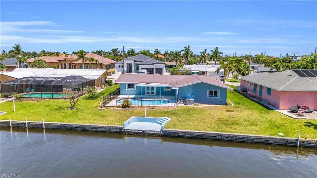 5230 Sarasota Ct, Cape Coral, FL 33904 Photo