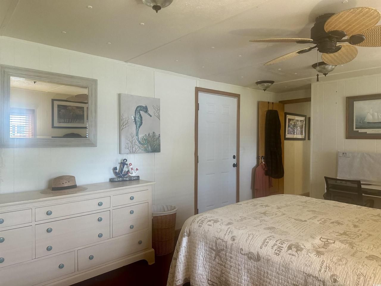 2088 Kingfisher Dr. Photo 11