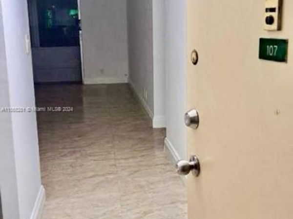 4045 NW 16th St, Unit 107, Lauderhill, FL 33313