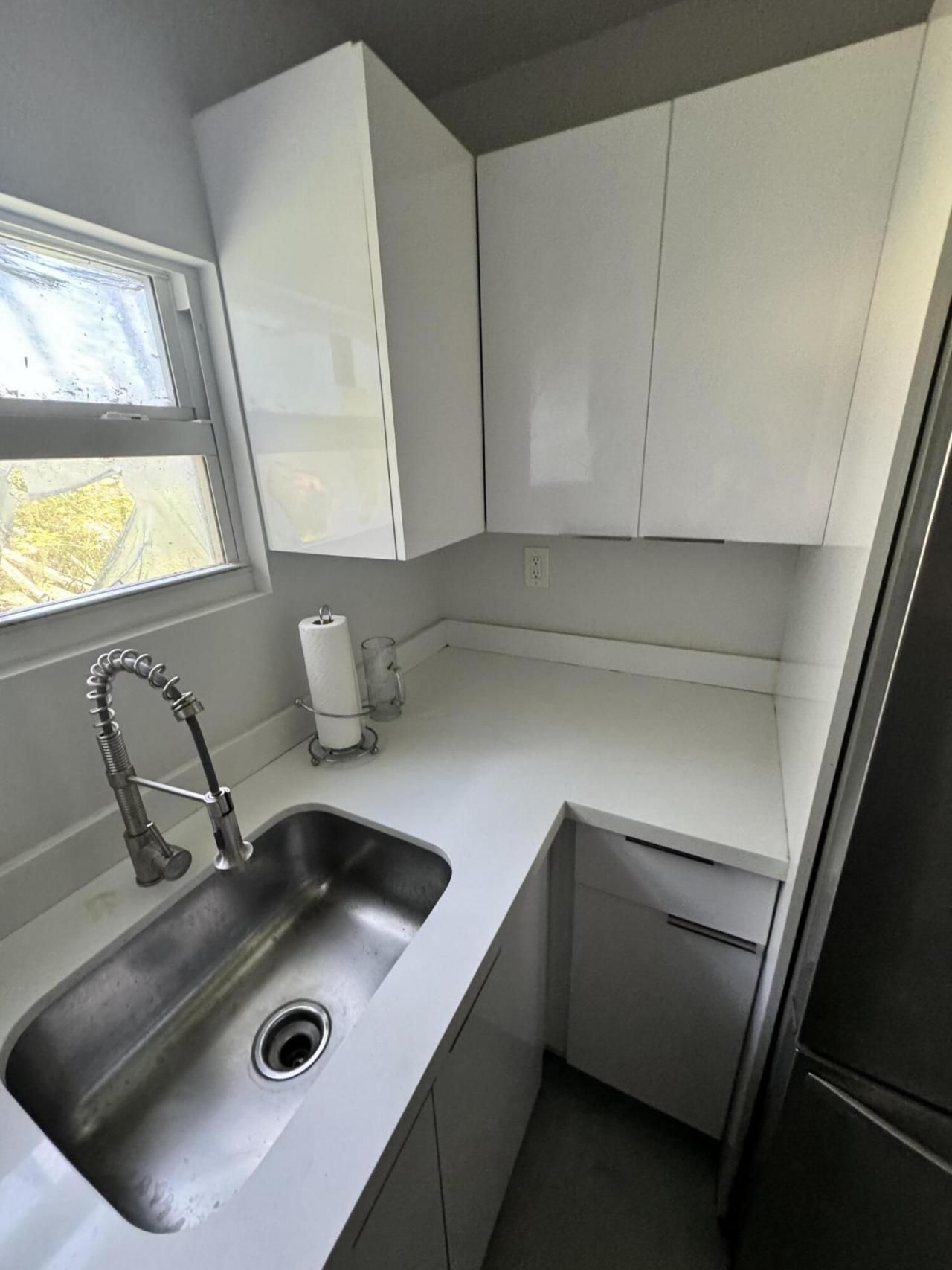 602 S 24th Avenue, Unit Rear, Hollywood, FL 33020 Photo