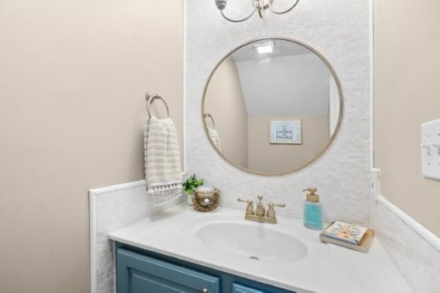 1840 Fairway Ridge Dr. Photo 14