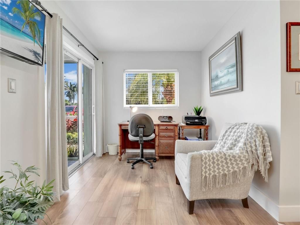 555 Park Shore Dr, Unit B-113, Naples, FL 34103 Photo