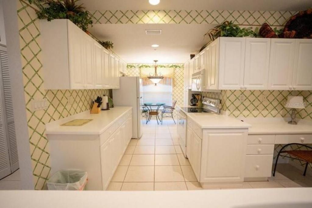 7189 Strand Circle, Unit 1, Bradenton, FL 34203 Photo