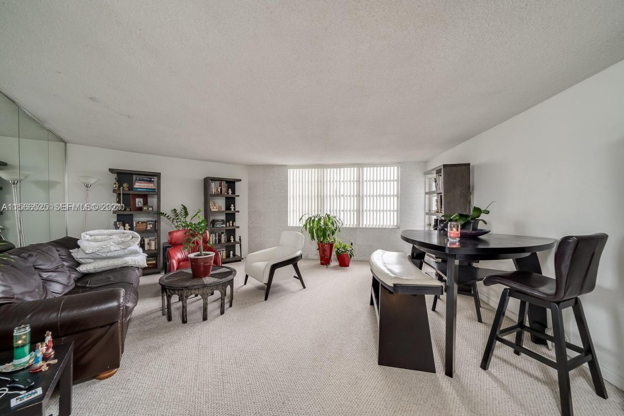 2750 NE 183rd St, Unit 1107, Aventura, FL 33160 Photo