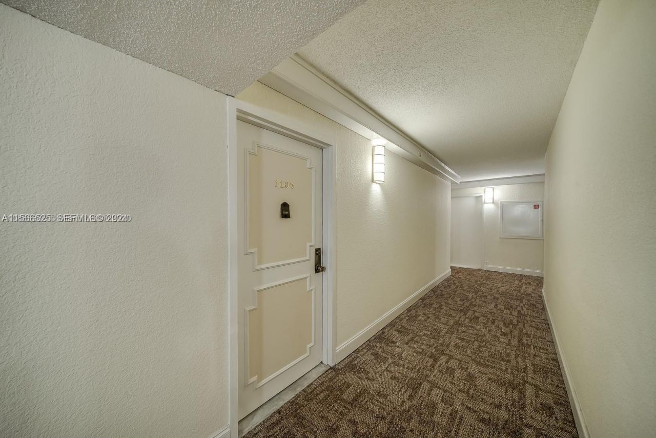 2750 NE 183rd St, Unit 1107, Aventura, FL 33160 Photo