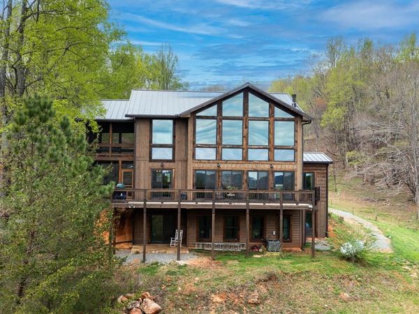 466 Scrougetown Road, Ellijay, GA 30636