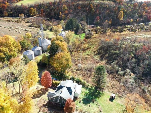 3101 IRISH VALLEY ROAD, PAXINOS, PA 17860