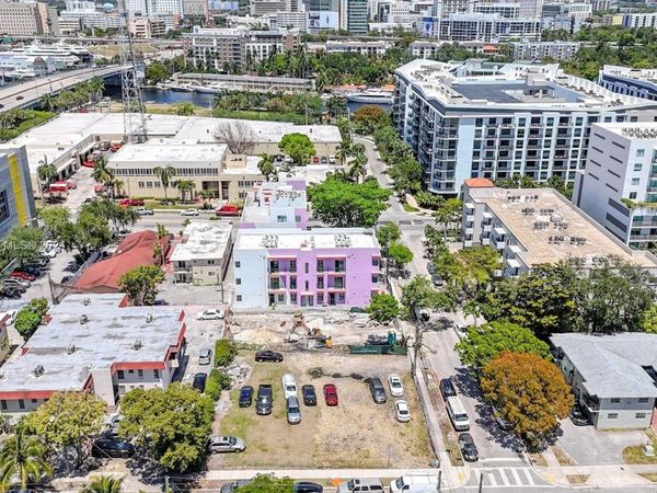 620 NW 11th Ave, Miami, FL 33136