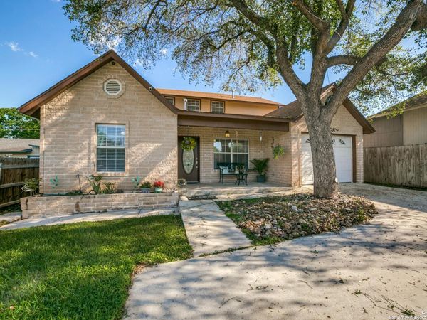 1131 ALAMETOS, San Antonio, TX 78201