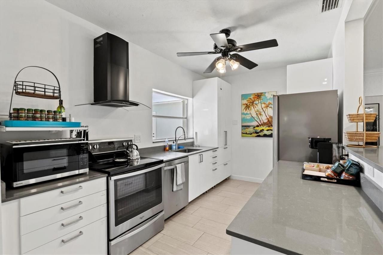 Please Call For Address, Sarasota, FL 34237 Photo