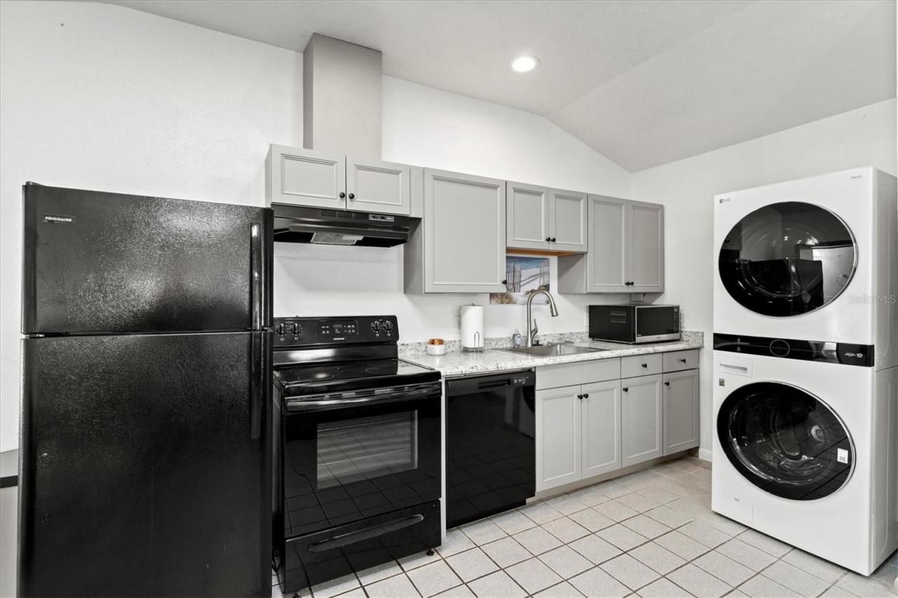 Please Call For Address, Sarasota, FL 34237 Photo