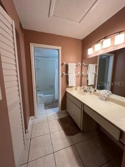 7205 Curtiss Avenue, Unit 2F, Sarasota, FL 34231 Photo