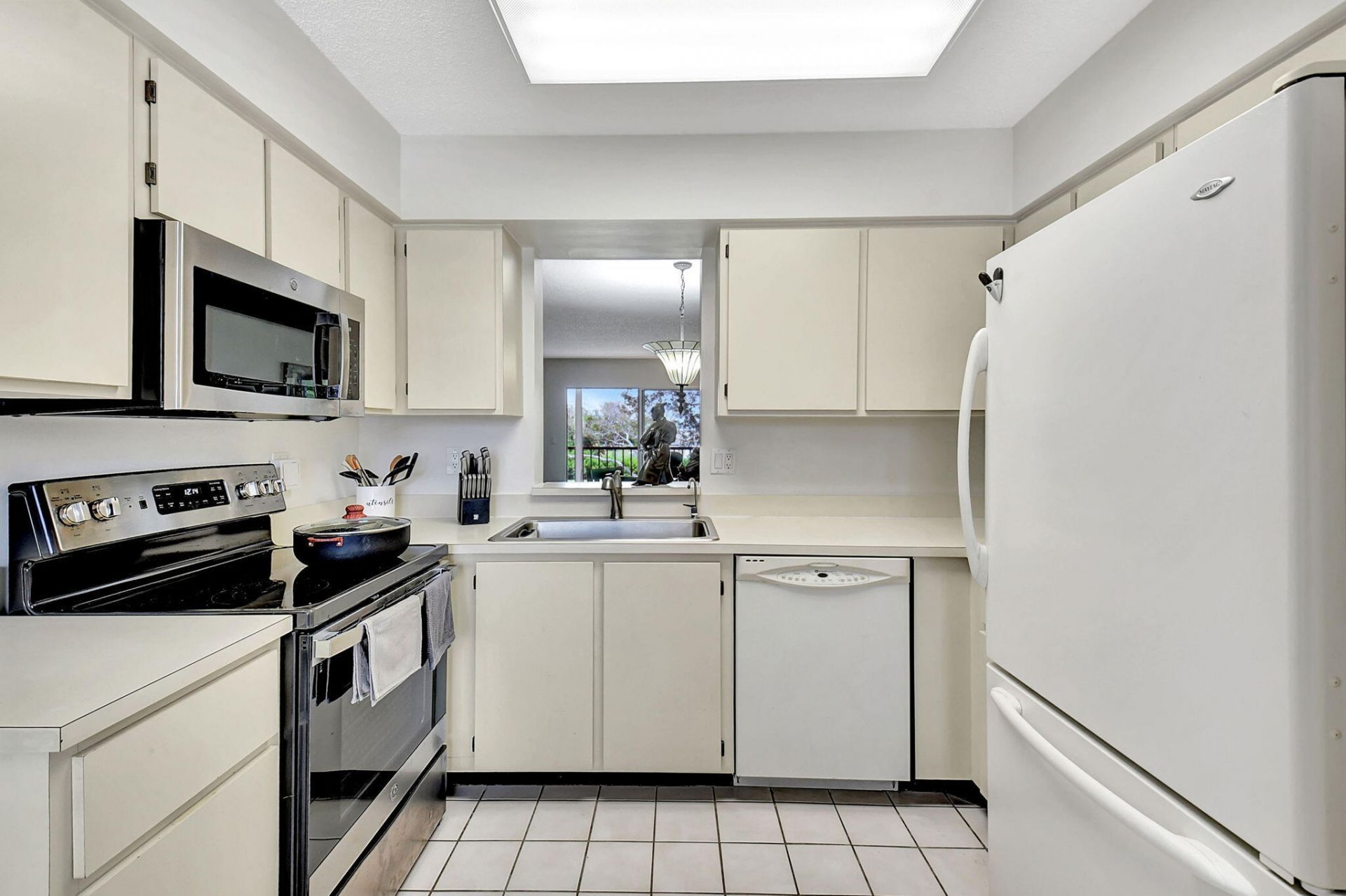 7185 Huntington Lane, Unit 301, Delray Beach, FL 33446 Photo