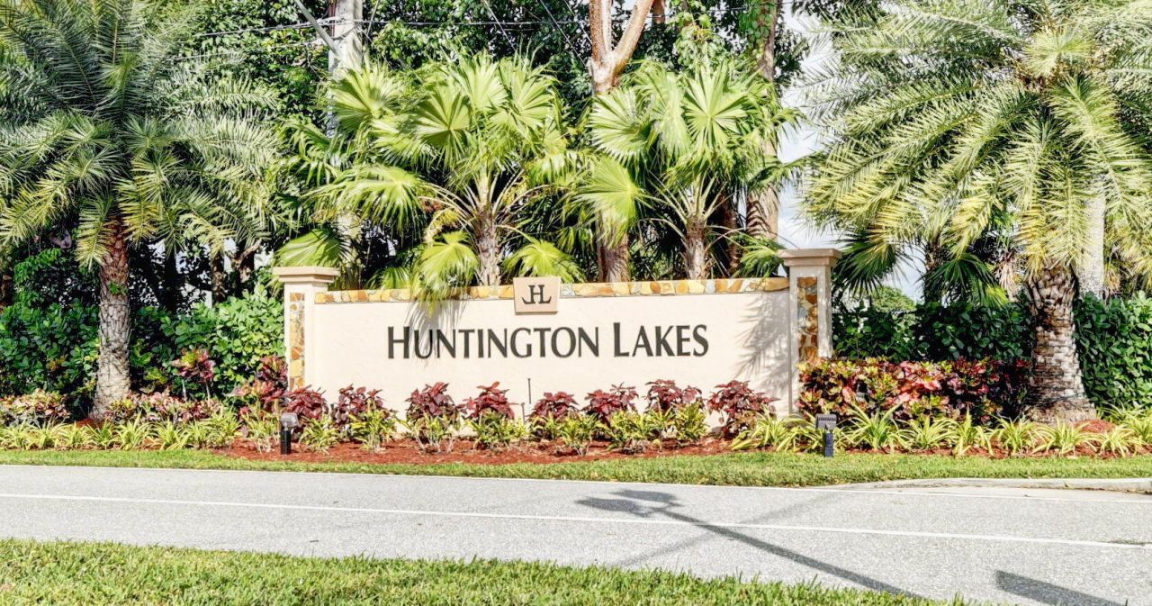 7185 Huntington Lane, Unit 301, Delray Beach, FL 33446 Photo